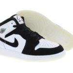 Jordan Boy’s Air Jordan 1 Mid SE (Big Kid) White/Black/Multicolor 6.5 Big Kid M