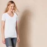 Amazon Essentials Women’s Regular-Fit Short-Sleeve V-Neck T-Shirt, Pack of 2, White, Large
