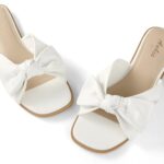 Womens White Flat Sandals for Women Dressy Comfortable Summer Beach Sandals for Women 2025 Cute Bow Square Open Toe Slip On Slide Sandals Bridal Wedding Shoes