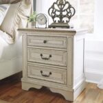 Signature Design by Ashley Realyn French Country 3 Drawer Nightstand with Electrical Outlets & USB Ports, 27.75″ Tall, Chipped White